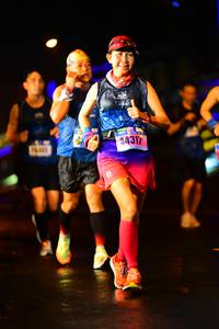 BIB: 4317
                            <button type="button" onclick="openModal(16862384)" class="btn btn-primary btn-sm float-right btn-popup" data-toggle="modal" data-target=".modal-high-quality">
                        <i class="fas fa-shopping-cart"></i> Add to Cart
                    </button>
                                            <button type="button" onclick="isThisMe(16862384, true)" class="btn btn-success btn-sm float-right btn-popup btn-isme hidden" data-toggle="tooltip" data-placement="bottom" title="นี่คือรูปของคุณใช่ไหม คลิกที่นี่เพื่อเอาเข้าอัลบั้ม">
                        <i class="fas fa-plus"></i> Add to album
                    </button>
                    <button type="button" onclick="isThisMe(16862384, false)" class="btn btn-warning btn-sm float-right btn-popup btn-isnotme hidden">
                        <i class="fas fa-ban"></i> Remove from album
                    </button>