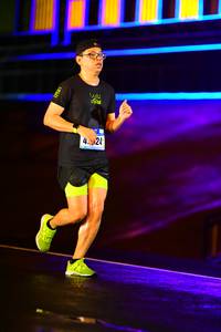 BIB: 424
                            <button type="button" onclick="openModal(16771415)" class="btn btn-primary btn-sm float-right btn-popup" data-toggle="modal" data-target=".modal-high-quality">
                        <i class="fas fa-shopping-cart"></i> Add to Cart
                    </button>
                                            <button type="button" onclick="isThisMe(16771415, true)" class="btn btn-success btn-sm float-right btn-popup btn-isme hidden" data-toggle="tooltip" data-placement="bottom" title="นี่คือรูปของคุณใช่ไหม คลิกที่นี่เพื่อเอาเข้าอัลบั้ม">
                        <i class="fas fa-plus"></i> Add to album
                    </button>
                    <button type="button" onclick="isThisMe(16771415, false)" class="btn btn-warning btn-sm float-right btn-popup btn-isnotme hidden">
                        <i class="fas fa-ban"></i> Remove from album
                    </button>