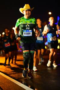 BIB: 41509, 4074
                            <button type="button" onclick="openModal(16920771)" class="btn btn-primary btn-sm float-right btn-popup" data-toggle="modal" data-target=".modal-high-quality">
                        <i class="fas fa-shopping-cart"></i> Add to Cart
                    </button>
                                            <button type="button" onclick="isThisMe(16920771, true)" class="btn btn-success btn-sm float-right btn-popup btn-isme hidden" data-toggle="tooltip" data-placement="bottom" title="นี่คือรูปของคุณใช่ไหม คลิกที่นี่เพื่อเอาเข้าอัลบั้ม">
                        <i class="fas fa-plus"></i> Add to album
                    </button>
                    <button type="button" onclick="isThisMe(16920771, false)" class="btn btn-warning btn-sm float-right btn-popup btn-isnotme hidden">
                        <i class="fas fa-ban"></i> Remove from album
                    </button>