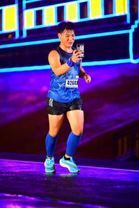 BIB: 42682
                            <button type="button" onclick="openModal(16828253)" class="btn btn-primary btn-sm float-right btn-popup" data-toggle="modal" data-target=".modal-high-quality">
                        <i class="fas fa-shopping-cart"></i> Add to Cart
                    </button>
                                            <button type="button" onclick="isThisMe(16828253, true)" class="btn btn-success btn-sm float-right btn-popup btn-isme hidden" data-toggle="tooltip" data-placement="bottom" title="นี่คือรูปของคุณใช่ไหม คลิกที่นี่เพื่อเอาเข้าอัลบั้ม">
                        <i class="fas fa-plus"></i> Add to album
                    </button>
                    <button type="button" onclick="isThisMe(16828253, false)" class="btn btn-warning btn-sm float-right btn-popup btn-isnotme hidden">
                        <i class="fas fa-ban"></i> Remove from album
                    </button>