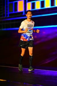 BIB: 41039
                            <button type="button" onclick="openModal(16766702)" class="btn btn-primary btn-sm float-right btn-popup" data-toggle="modal" data-target=".modal-high-quality">
                        <i class="fas fa-shopping-cart"></i> Add to Cart
                    </button>
                                            <button type="button" onclick="isThisMe(16766702, true)" class="btn btn-success btn-sm float-right btn-popup btn-isme hidden" data-toggle="tooltip" data-placement="bottom" title="นี่คือรูปของคุณใช่ไหม คลิกที่นี่เพื่อเอาเข้าอัลบั้ม">
                        <i class="fas fa-plus"></i> Add to album
                    </button>
                    <button type="button" onclick="isThisMe(16766702, false)" class="btn btn-warning btn-sm float-right btn-popup btn-isnotme hidden">
                        <i class="fas fa-ban"></i> Remove from album
                    </button>