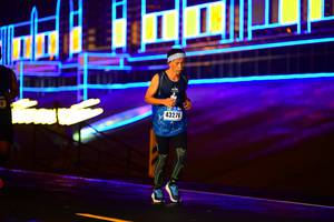 BIB: 43276
                            <button type="button" onclick="openModal(16815500)" class="btn btn-primary btn-sm float-right btn-popup" data-toggle="modal" data-target=".modal-high-quality">
                        <i class="fas fa-shopping-cart"></i> Add to Cart
                    </button>
                                            <button type="button" onclick="isThisMe(16815500, true)" class="btn btn-success btn-sm float-right btn-popup btn-isme hidden" data-toggle="tooltip" data-placement="bottom" title="นี่คือรูปของคุณใช่ไหม คลิกที่นี่เพื่อเอาเข้าอัลบั้ม">
                        <i class="fas fa-plus"></i> Add to album
                    </button>
                    <button type="button" onclick="isThisMe(16815500, false)" class="btn btn-warning btn-sm float-right btn-popup btn-isnotme hidden">
                        <i class="fas fa-ban"></i> Remove from album
                    </button>