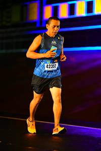 BIB: 42352
                            <button type="button" onclick="openModal(16962865)" class="btn btn-primary btn-sm float-right btn-popup" data-toggle="modal" data-target=".modal-high-quality">
                        <i class="fas fa-shopping-cart"></i> Add to Cart
                    </button>
                                            <button type="button" onclick="isThisMe(16962865, true)" class="btn btn-success btn-sm float-right btn-popup btn-isme hidden" data-toggle="tooltip" data-placement="bottom" title="นี่คือรูปของคุณใช่ไหม คลิกที่นี่เพื่อเอาเข้าอัลบั้ม">
                        <i class="fas fa-plus"></i> Add to album
                    </button>
                    <button type="button" onclick="isThisMe(16962865, false)" class="btn btn-warning btn-sm float-right btn-popup btn-isnotme hidden">
                        <i class="fas fa-ban"></i> Remove from album
                    </button>