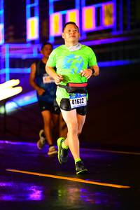 BIB: 41632
                            <button type="button" onclick="openModal(16754898)" class="btn btn-primary btn-sm float-right btn-popup" data-toggle="modal" data-target=".modal-high-quality">
                        <i class="fas fa-shopping-cart"></i> Add to Cart
                    </button>
                                            <button type="button" onclick="isThisMe(16754898, true)" class="btn btn-success btn-sm float-right btn-popup btn-isme hidden" data-toggle="tooltip" data-placement="bottom" title="นี่คือรูปของคุณใช่ไหม คลิกที่นี่เพื่อเอาเข้าอัลบั้ม">
                        <i class="fas fa-plus"></i> Add to album
                    </button>
                    <button type="button" onclick="isThisMe(16754898, false)" class="btn btn-warning btn-sm float-right btn-popup btn-isnotme hidden">
                        <i class="fas fa-ban"></i> Remove from album
                    </button>