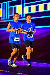 BIB: 42521, 4040
                            <button type="button" onclick="openModal(16779860)" class="btn btn-primary btn-sm float-right btn-popup" data-toggle="modal" data-target=".modal-high-quality">
                        <i class="fas fa-shopping-cart"></i> Add to Cart
                    </button>
                                            <button type="button" onclick="isThisMe(16779860, true)" class="btn btn-success btn-sm float-right btn-popup btn-isme hidden" data-toggle="tooltip" data-placement="bottom" title="นี่คือรูปของคุณใช่ไหม คลิกที่นี่เพื่อเอาเข้าอัลบั้ม">
                        <i class="fas fa-plus"></i> Add to album
                    </button>
                    <button type="button" onclick="isThisMe(16779860, false)" class="btn btn-warning btn-sm float-right btn-popup btn-isnotme hidden">
                        <i class="fas fa-ban"></i> Remove from album
                    </button>