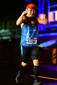 BIB: 42294
                            <button type="button" onclick="openModal(16979247)" class="btn btn-primary btn-sm float-right btn-popup" data-toggle="modal" data-target=".modal-high-quality">
                        <i class="fas fa-shopping-cart"></i> Add to Cart
                    </button>
                                            <button type="button" onclick="isThisMe(16979247, true)" class="btn btn-success btn-sm float-right btn-popup btn-isme hidden" data-toggle="tooltip" data-placement="bottom" title="นี่คือรูปของคุณใช่ไหม คลิกที่นี่เพื่อเอาเข้าอัลบั้ม">
                        <i class="fas fa-plus"></i> Add to album
                    </button>
                    <button type="button" onclick="isThisMe(16979247, false)" class="btn btn-warning btn-sm float-right btn-popup btn-isnotme hidden">
                        <i class="fas fa-ban"></i> Remove from album
                    </button>