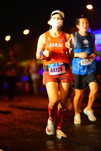 BIB: 425, 44128
                            <button type="button" onclick="openModal(16876639)" class="btn btn-primary btn-sm float-right btn-popup" data-toggle="modal" data-target=".modal-high-quality">
                        <i class="fas fa-shopping-cart"></i> Add to Cart
                    </button>
                                            <button type="button" onclick="isThisMe(16876639, true)" class="btn btn-success btn-sm float-right btn-popup btn-isme hidden" data-toggle="tooltip" data-placement="bottom" title="นี่คือรูปของคุณใช่ไหม คลิกที่นี่เพื่อเอาเข้าอัลบั้ม">
                        <i class="fas fa-plus"></i> Add to album
                    </button>
                    <button type="button" onclick="isThisMe(16876639, false)" class="btn btn-warning btn-sm float-right btn-popup btn-isnotme hidden">
                        <i class="fas fa-ban"></i> Remove from album
                    </button>