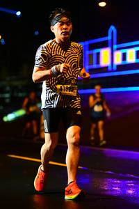 BIB: 1025
                            <button type="button" onclick="openModal(16989567)" class="btn btn-primary btn-sm float-right btn-popup" data-toggle="modal" data-target=".modal-high-quality">
                        <i class="fas fa-shopping-cart"></i> Add to Cart
                    </button>
                                            <button type="button" onclick="isThisMe(16989567, true)" class="btn btn-success btn-sm float-right btn-popup btn-isme hidden" data-toggle="tooltip" data-placement="bottom" title="นี่คือรูปของคุณใช่ไหม คลิกที่นี่เพื่อเอาเข้าอัลบั้ม">
                        <i class="fas fa-plus"></i> Add to album
                    </button>
                    <button type="button" onclick="isThisMe(16989567, false)" class="btn btn-warning btn-sm float-right btn-popup btn-isnotme hidden">
                        <i class="fas fa-ban"></i> Remove from album
                    </button>