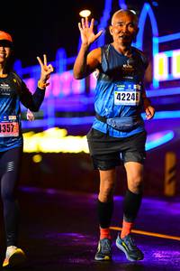 BIB: 42246, 1357
                            <button type="button" onclick="openModal(16834070)" class="btn btn-primary btn-sm float-right btn-popup" data-toggle="modal" data-target=".modal-high-quality">
                        <i class="fas fa-shopping-cart"></i> Add to Cart
                    </button>
                                            <button type="button" onclick="isThisMe(16834070, true)" class="btn btn-success btn-sm float-right btn-popup btn-isme hidden" data-toggle="tooltip" data-placement="bottom" title="นี่คือรูปของคุณใช่ไหม คลิกที่นี่เพื่อเอาเข้าอัลบั้ม">
                        <i class="fas fa-plus"></i> Add to album
                    </button>
                    <button type="button" onclick="isThisMe(16834070, false)" class="btn btn-warning btn-sm float-right btn-popup btn-isnotme hidden">
                        <i class="fas fa-ban"></i> Remove from album
                    </button>