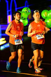 BIB: 530
                            <button type="button" onclick="openModal(16993309)" class="btn btn-primary btn-sm float-right btn-popup" data-toggle="modal" data-target=".modal-high-quality">
                        <i class="fas fa-shopping-cart"></i> Add to Cart
                    </button>
                                            <button type="button" onclick="isThisMe(16993309, true)" class="btn btn-success btn-sm float-right btn-popup btn-isme hidden" data-toggle="tooltip" data-placement="bottom" title="นี่คือรูปของคุณใช่ไหม คลิกที่นี่เพื่อเอาเข้าอัลบั้ม">
                        <i class="fas fa-plus"></i> Add to album
                    </button>
                    <button type="button" onclick="isThisMe(16993309, false)" class="btn btn-warning btn-sm float-right btn-popup btn-isnotme hidden">
                        <i class="fas fa-ban"></i> Remove from album
                    </button>