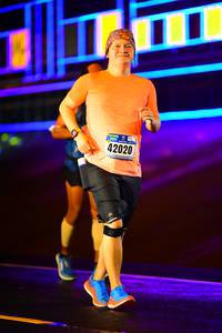 BIB: 42020
                            <button type="button" onclick="openModal(16823325)" class="btn btn-primary btn-sm float-right btn-popup" data-toggle="modal" data-target=".modal-high-quality">
                        <i class="fas fa-shopping-cart"></i> Add to Cart
                    </button>
                                            <button type="button" onclick="isThisMe(16823325, true)" class="btn btn-success btn-sm float-right btn-popup btn-isme hidden" data-toggle="tooltip" data-placement="bottom" title="นี่คือรูปของคุณใช่ไหม คลิกที่นี่เพื่อเอาเข้าอัลบั้ม">
                        <i class="fas fa-plus"></i> Add to album
                    </button>
                    <button type="button" onclick="isThisMe(16823325, false)" class="btn btn-warning btn-sm float-right btn-popup btn-isnotme hidden">
                        <i class="fas fa-ban"></i> Remove from album
                    </button>