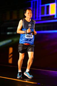 BIB: 40618
                            <button type="button" onclick="openModal(16856886)" class="btn btn-primary btn-sm float-right btn-popup" data-toggle="modal" data-target=".modal-high-quality">
                        <i class="fas fa-shopping-cart"></i> Add to Cart
                    </button>
                                            <button type="button" onclick="isThisMe(16856886, true)" class="btn btn-success btn-sm float-right btn-popup btn-isme hidden" data-toggle="tooltip" data-placement="bottom" title="นี่คือรูปของคุณใช่ไหม คลิกที่นี่เพื่อเอาเข้าอัลบั้ม">
                        <i class="fas fa-plus"></i> Add to album
                    </button>
                    <button type="button" onclick="isThisMe(16856886, false)" class="btn btn-warning btn-sm float-right btn-popup btn-isnotme hidden">
                        <i class="fas fa-ban"></i> Remove from album
                    </button>