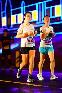 BIB: 44332, 44067
                            <button type="button" onclick="openModal(16826366)" class="btn btn-primary btn-sm float-right btn-popup" data-toggle="modal" data-target=".modal-high-quality">
                        <i class="fas fa-shopping-cart"></i> Add to Cart
                    </button>
                                            <button type="button" onclick="isThisMe(16826366, true)" class="btn btn-success btn-sm float-right btn-popup btn-isme hidden" data-toggle="tooltip" data-placement="bottom" title="นี่คือรูปของคุณใช่ไหม คลิกที่นี่เพื่อเอาเข้าอัลบั้ม">
                        <i class="fas fa-plus"></i> Add to album
                    </button>
                    <button type="button" onclick="isThisMe(16826366, false)" class="btn btn-warning btn-sm float-right btn-popup btn-isnotme hidden">
                        <i class="fas fa-ban"></i> Remove from album
                    </button>