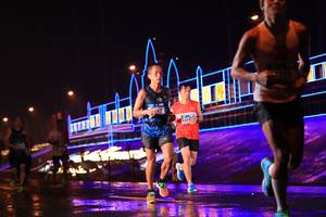 BIB: 4179
                            <button type="button" onclick="openModal(17896012)" class="btn btn-primary btn-sm float-right btn-popup" data-toggle="modal" data-target=".modal-high-quality">
                        <i class="fas fa-shopping-cart"></i> Add to Cart
                    </button>
                                            <button type="button" onclick="isThisMe(17896012, true)" class="btn btn-success btn-sm float-right btn-popup btn-isme hidden" data-toggle="tooltip" data-placement="bottom" title="นี่คือรูปของคุณใช่ไหม คลิกที่นี่เพื่อเอาเข้าอัลบั้ม">
                        <i class="fas fa-plus"></i> Add to album
                    </button>
                    <button type="button" onclick="isThisMe(17896012, false)" class="btn btn-warning btn-sm float-right btn-popup btn-isnotme hidden">
                        <i class="fas fa-ban"></i> Remove from album
                    </button>