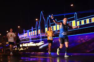 BIB: 4083
                            <button type="button" onclick="openModal(17896867)" class="btn btn-primary btn-sm float-right btn-popup" data-toggle="modal" data-target=".modal-high-quality">
                        <i class="fas fa-shopping-cart"></i> Add to Cart
                    </button>
                                            <button type="button" onclick="isThisMe(17896867, true)" class="btn btn-success btn-sm float-right btn-popup btn-isme hidden" data-toggle="tooltip" data-placement="bottom" title="นี่คือรูปของคุณใช่ไหม คลิกที่นี่เพื่อเอาเข้าอัลบั้ม">
                        <i class="fas fa-plus"></i> Add to album
                    </button>
                    <button type="button" onclick="isThisMe(17896867, false)" class="btn btn-warning btn-sm float-right btn-popup btn-isnotme hidden">
                        <i class="fas fa-ban"></i> Remove from album
                    </button>