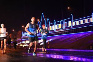 BIB: 4137
                            <button type="button" onclick="openModal(17905760)" class="btn btn-primary btn-sm float-right btn-popup" data-toggle="modal" data-target=".modal-high-quality">
                        <i class="fas fa-shopping-cart"></i> Add to Cart
                    </button>
                                            <button type="button" onclick="isThisMe(17905760, true)" class="btn btn-success btn-sm float-right btn-popup btn-isme hidden" data-toggle="tooltip" data-placement="bottom" title="นี่คือรูปของคุณใช่ไหม คลิกที่นี่เพื่อเอาเข้าอัลบั้ม">
                        <i class="fas fa-plus"></i> Add to album
                    </button>
                    <button type="button" onclick="isThisMe(17905760, false)" class="btn btn-warning btn-sm float-right btn-popup btn-isnotme hidden">
                        <i class="fas fa-ban"></i> Remove from album
                    </button>