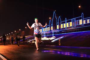 BIB: 40999
                            <button type="button" onclick="openModal(17905452)" class="btn btn-primary btn-sm float-right btn-popup" data-toggle="modal" data-target=".modal-high-quality">
                        <i class="fas fa-shopping-cart"></i> Add to Cart
                    </button>
                                            <button type="button" onclick="isThisMe(17905452, true)" class="btn btn-success btn-sm float-right btn-popup btn-isme hidden" data-toggle="tooltip" data-placement="bottom" title="นี่คือรูปของคุณใช่ไหม คลิกที่นี่เพื่อเอาเข้าอัลบั้ม">
                        <i class="fas fa-plus"></i> Add to album
                    </button>
                    <button type="button" onclick="isThisMe(17905452, false)" class="btn btn-warning btn-sm float-right btn-popup btn-isnotme hidden">
                        <i class="fas fa-ban"></i> Remove from album
                    </button>