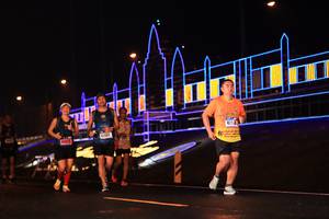 BIB: 44372
                            <button type="button" onclick="openModal(17909224)" class="btn btn-primary btn-sm float-right btn-popup" data-toggle="modal" data-target=".modal-high-quality">
                        <i class="fas fa-shopping-cart"></i> Add to Cart
                    </button>
                                            <button type="button" onclick="isThisMe(17909224, true)" class="btn btn-success btn-sm float-right btn-popup btn-isme hidden" data-toggle="tooltip" data-placement="bottom" title="นี่คือรูปของคุณใช่ไหม คลิกที่นี่เพื่อเอาเข้าอัลบั้ม">
                        <i class="fas fa-plus"></i> Add to album
                    </button>
                    <button type="button" onclick="isThisMe(17909224, false)" class="btn btn-warning btn-sm float-right btn-popup btn-isnotme hidden">
                        <i class="fas fa-ban"></i> Remove from album
                    </button>