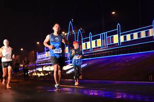 BIB: 4137
                            <button type="button" onclick="openModal(17905768)" class="btn btn-primary btn-sm float-right btn-popup" data-toggle="modal" data-target=".modal-high-quality">
                        <i class="fas fa-shopping-cart"></i> Add to Cart
                    </button>
                                            <button type="button" onclick="isThisMe(17905768, true)" class="btn btn-success btn-sm float-right btn-popup btn-isme hidden" data-toggle="tooltip" data-placement="bottom" title="นี่คือรูปของคุณใช่ไหม คลิกที่นี่เพื่อเอาเข้าอัลบั้ม">
                        <i class="fas fa-plus"></i> Add to album
                    </button>
                    <button type="button" onclick="isThisMe(17905768, false)" class="btn btn-warning btn-sm float-right btn-popup btn-isnotme hidden">
                        <i class="fas fa-ban"></i> Remove from album
                    </button>