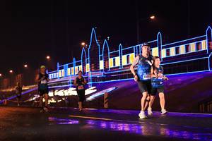 BIB: 40085
                            <button type="button" onclick="openModal(17901775)" class="btn btn-primary btn-sm float-right btn-popup" data-toggle="modal" data-target=".modal-high-quality">
                        <i class="fas fa-shopping-cart"></i> Add to Cart
                    </button>
                                            <button type="button" onclick="isThisMe(17901775, true)" class="btn btn-success btn-sm float-right btn-popup btn-isme hidden" data-toggle="tooltip" data-placement="bottom" title="นี่คือรูปของคุณใช่ไหม คลิกที่นี่เพื่อเอาเข้าอัลบั้ม">
                        <i class="fas fa-plus"></i> Add to album
                    </button>
                    <button type="button" onclick="isThisMe(17901775, false)" class="btn btn-warning btn-sm float-right btn-popup btn-isnotme hidden">
                        <i class="fas fa-ban"></i> Remove from album
                    </button>