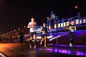 BIB: 42081, 40911
                            <button type="button" onclick="openModal(17899497)" class="btn btn-primary btn-sm float-right btn-popup" data-toggle="modal" data-target=".modal-high-quality">
                        <i class="fas fa-shopping-cart"></i> Add to Cart
                    </button>
                                            <button type="button" onclick="isThisMe(17899497, true)" class="btn btn-success btn-sm float-right btn-popup btn-isme hidden" data-toggle="tooltip" data-placement="bottom" title="นี่คือรูปของคุณใช่ไหม คลิกที่นี่เพื่อเอาเข้าอัลบั้ม">
                        <i class="fas fa-plus"></i> Add to album
                    </button>
                    <button type="button" onclick="isThisMe(17899497, false)" class="btn btn-warning btn-sm float-right btn-popup btn-isnotme hidden">
                        <i class="fas fa-ban"></i> Remove from album
                    </button>