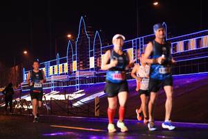 BIB: 4061
                            <button type="button" onclick="openModal(17911025)" class="btn btn-primary btn-sm float-right btn-popup" data-toggle="modal" data-target=".modal-high-quality">
                        <i class="fas fa-shopping-cart"></i> Add to Cart
                    </button>
                                            <button type="button" onclick="isThisMe(17911025, true)" class="btn btn-success btn-sm float-right btn-popup btn-isme hidden" data-toggle="tooltip" data-placement="bottom" title="นี่คือรูปของคุณใช่ไหม คลิกที่นี่เพื่อเอาเข้าอัลบั้ม">
                        <i class="fas fa-plus"></i> Add to album
                    </button>
                    <button type="button" onclick="isThisMe(17911025, false)" class="btn btn-warning btn-sm float-right btn-popup btn-isnotme hidden">
                        <i class="fas fa-ban"></i> Remove from album
                    </button>