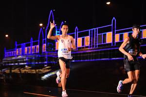 BIB: 4085, 40050
                            <button type="button" onclick="openModal(17891116)" class="btn btn-primary btn-sm float-right btn-popup" data-toggle="modal" data-target=".modal-high-quality">
                        <i class="fas fa-shopping-cart"></i> Add to Cart
                    </button>
                                            <button type="button" onclick="isThisMe(17891116, true)" class="btn btn-success btn-sm float-right btn-popup btn-isme hidden" data-toggle="tooltip" data-placement="bottom" title="นี่คือรูปของคุณใช่ไหม คลิกที่นี่เพื่อเอาเข้าอัลบั้ม">
                        <i class="fas fa-plus"></i> Add to album
                    </button>
                    <button type="button" onclick="isThisMe(17891116, false)" class="btn btn-warning btn-sm float-right btn-popup btn-isnotme hidden">
                        <i class="fas fa-ban"></i> Remove from album
                    </button>