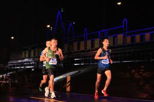 BIB: 40052, 0628
                            <button type="button" onclick="openModal(17893189)" class="btn btn-primary btn-sm float-right btn-popup" data-toggle="modal" data-target=".modal-high-quality">
                        <i class="fas fa-shopping-cart"></i> Add to Cart
                    </button>
                                            <button type="button" onclick="isThisMe(17893189, true)" class="btn btn-success btn-sm float-right btn-popup btn-isme hidden" data-toggle="tooltip" data-placement="bottom" title="นี่คือรูปของคุณใช่ไหม คลิกที่นี่เพื่อเอาเข้าอัลบั้ม">
                        <i class="fas fa-plus"></i> Add to album
                    </button>
                    <button type="button" onclick="isThisMe(17893189, false)" class="btn btn-warning btn-sm float-right btn-popup btn-isnotme hidden">
                        <i class="fas fa-ban"></i> Remove from album
                    </button>