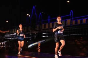 BIB: 41289, 41130
                            <button type="button" onclick="openModal(17893270)" class="btn btn-primary btn-sm float-right btn-popup" data-toggle="modal" data-target=".modal-high-quality">
                        <i class="fas fa-shopping-cart"></i> Add to Cart
                    </button>
                                            <button type="button" onclick="isThisMe(17893270, true)" class="btn btn-success btn-sm float-right btn-popup btn-isme hidden" data-toggle="tooltip" data-placement="bottom" title="นี่คือรูปของคุณใช่ไหม คลิกที่นี่เพื่อเอาเข้าอัลบั้ม">
                        <i class="fas fa-plus"></i> Add to album
                    </button>
                    <button type="button" onclick="isThisMe(17893270, false)" class="btn btn-warning btn-sm float-right btn-popup btn-isnotme hidden">
                        <i class="fas fa-ban"></i> Remove from album
                    </button>