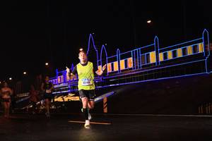 BIB: 40166
                            <button type="button" onclick="openModal(17905576)" class="btn btn-primary btn-sm float-right btn-popup" data-toggle="modal" data-target=".modal-high-quality">
                        <i class="fas fa-shopping-cart"></i> Add to Cart
                    </button>
                                            <button type="button" onclick="isThisMe(17905576, true)" class="btn btn-success btn-sm float-right btn-popup btn-isme hidden" data-toggle="tooltip" data-placement="bottom" title="นี่คือรูปของคุณใช่ไหม คลิกที่นี่เพื่อเอาเข้าอัลบั้ม">
                        <i class="fas fa-plus"></i> Add to album
                    </button>
                    <button type="button" onclick="isThisMe(17905576, false)" class="btn btn-warning btn-sm float-right btn-popup btn-isnotme hidden">
                        <i class="fas fa-ban"></i> Remove from album
                    </button>