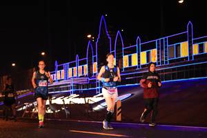 BIB: 4085
                            <button type="button" onclick="openModal(17926622)" class="btn btn-primary btn-sm float-right btn-popup" data-toggle="modal" data-target=".modal-high-quality">
                        <i class="fas fa-shopping-cart"></i> Add to Cart
                    </button>
                                            <button type="button" onclick="isThisMe(17926622, true)" class="btn btn-success btn-sm float-right btn-popup btn-isme hidden" data-toggle="tooltip" data-placement="bottom" title="นี่คือรูปของคุณใช่ไหม คลิกที่นี่เพื่อเอาเข้าอัลบั้ม">
                        <i class="fas fa-plus"></i> Add to album
                    </button>
                    <button type="button" onclick="isThisMe(17926622, false)" class="btn btn-warning btn-sm float-right btn-popup btn-isnotme hidden">
                        <i class="fas fa-ban"></i> Remove from album
                    </button>