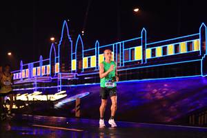 BIB: 4018
                            <button type="button" onclick="openModal(16486923)" class="btn btn-primary btn-sm float-right btn-popup" data-toggle="modal" data-target=".modal-high-quality">
                        <i class="fas fa-shopping-cart"></i> Add to Cart
                    </button>
                                            <button type="button" onclick="isThisMe(16486923, true)" class="btn btn-success btn-sm float-right btn-popup btn-isme hidden" data-toggle="tooltip" data-placement="bottom" title="นี่คือรูปของคุณใช่ไหม คลิกที่นี่เพื่อเอาเข้าอัลบั้ม">
                        <i class="fas fa-plus"></i> Add to album
                    </button>
                    <button type="button" onclick="isThisMe(16486923, false)" class="btn btn-warning btn-sm float-right btn-popup btn-isnotme hidden">
                        <i class="fas fa-ban"></i> Remove from album
                    </button>