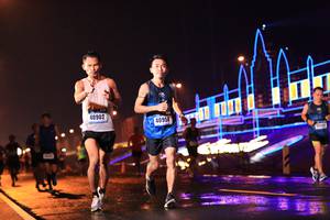 BIB: 40902, 40958
                            <button type="button" onclick="openModal(17898319)" class="btn btn-primary btn-sm float-right btn-popup" data-toggle="modal" data-target=".modal-high-quality">
                        <i class="fas fa-shopping-cart"></i> Add to Cart
                    </button>
                                            <button type="button" onclick="isThisMe(17898319, true)" class="btn btn-success btn-sm float-right btn-popup btn-isme hidden" data-toggle="tooltip" data-placement="bottom" title="นี่คือรูปของคุณใช่ไหม คลิกที่นี่เพื่อเอาเข้าอัลบั้ม">
                        <i class="fas fa-plus"></i> Add to album
                    </button>
                    <button type="button" onclick="isThisMe(17898319, false)" class="btn btn-warning btn-sm float-right btn-popup btn-isnotme hidden">
                        <i class="fas fa-ban"></i> Remove from album
                    </button>