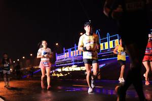 BIB: 4313, 440
                            <button type="button" onclick="openModal(17905690)" class="btn btn-primary btn-sm float-right btn-popup" data-toggle="modal" data-target=".modal-high-quality">
                        <i class="fas fa-shopping-cart"></i> Add to Cart
                    </button>
                                            <button type="button" onclick="isThisMe(17905690, true)" class="btn btn-success btn-sm float-right btn-popup btn-isme hidden" data-toggle="tooltip" data-placement="bottom" title="นี่คือรูปของคุณใช่ไหม คลิกที่นี่เพื่อเอาเข้าอัลบั้ม">
                        <i class="fas fa-plus"></i> Add to album
                    </button>
                    <button type="button" onclick="isThisMe(17905690, false)" class="btn btn-warning btn-sm float-right btn-popup btn-isnotme hidden">
                        <i class="fas fa-ban"></i> Remove from album
                    </button>