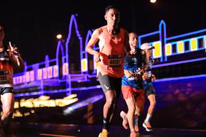 BIB: 40181, 195, 0846
                            <button type="button" onclick="openModal(16482447)" class="btn btn-primary btn-sm float-right btn-popup" data-toggle="modal" data-target=".modal-high-quality">
                        <i class="fas fa-shopping-cart"></i> Add to Cart
                    </button>
                                            <button type="button" onclick="isThisMe(16482447, true)" class="btn btn-success btn-sm float-right btn-popup btn-isme hidden" data-toggle="tooltip" data-placement="bottom" title="นี่คือรูปของคุณใช่ไหม คลิกที่นี่เพื่อเอาเข้าอัลบั้ม">
                        <i class="fas fa-plus"></i> Add to album
                    </button>
                    <button type="button" onclick="isThisMe(16482447, false)" class="btn btn-warning btn-sm float-right btn-popup btn-isnotme hidden">
                        <i class="fas fa-ban"></i> Remove from album
                    </button>