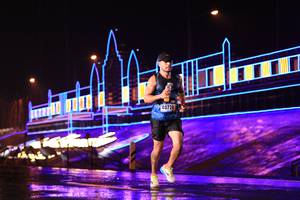 BIB: 40724
                            <button type="button" onclick="openModal(16498993)" class="btn btn-primary btn-sm float-right btn-popup" data-toggle="modal" data-target=".modal-high-quality">
                        <i class="fas fa-shopping-cart"></i> Add to Cart
                    </button>
                                            <button type="button" onclick="isThisMe(16498993, true)" class="btn btn-success btn-sm float-right btn-popup btn-isme hidden" data-toggle="tooltip" data-placement="bottom" title="นี่คือรูปของคุณใช่ไหม คลิกที่นี่เพื่อเอาเข้าอัลบั้ม">
                        <i class="fas fa-plus"></i> Add to album
                    </button>
                    <button type="button" onclick="isThisMe(16498993, false)" class="btn btn-warning btn-sm float-right btn-popup btn-isnotme hidden">
                        <i class="fas fa-ban"></i> Remove from album
                    </button>