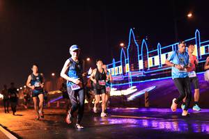 BIB: 442, 4200
                            <button type="button" onclick="openModal(17901388)" class="btn btn-primary btn-sm float-right btn-popup" data-toggle="modal" data-target=".modal-high-quality">
                        <i class="fas fa-shopping-cart"></i> Add to Cart
                    </button>
                                            <button type="button" onclick="isThisMe(17901388, true)" class="btn btn-success btn-sm float-right btn-popup btn-isme hidden" data-toggle="tooltip" data-placement="bottom" title="นี่คือรูปของคุณใช่ไหม คลิกที่นี่เพื่อเอาเข้าอัลบั้ม">
                        <i class="fas fa-plus"></i> Add to album
                    </button>
                    <button type="button" onclick="isThisMe(17901388, false)" class="btn btn-warning btn-sm float-right btn-popup btn-isnotme hidden">
                        <i class="fas fa-ban"></i> Remove from album
                    </button>