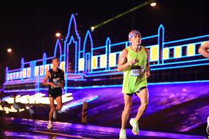 BIB: 40175
                            <button type="button" onclick="openModal(16437902)" class="btn btn-primary btn-sm float-right btn-popup" data-toggle="modal" data-target=".modal-high-quality">
                        <i class="fas fa-shopping-cart"></i> Add to Cart
                    </button>
                                            <button type="button" onclick="isThisMe(16437902, true)" class="btn btn-success btn-sm float-right btn-popup btn-isme hidden" data-toggle="tooltip" data-placement="bottom" title="นี่คือรูปของคุณใช่ไหม คลิกที่นี่เพื่อเอาเข้าอัลบั้ม">
                        <i class="fas fa-plus"></i> Add to album
                    </button>
                    <button type="button" onclick="isThisMe(16437902, false)" class="btn btn-warning btn-sm float-right btn-popup btn-isnotme hidden">
                        <i class="fas fa-ban"></i> Remove from album
                    </button>