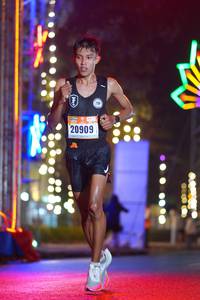 BIB: 20909
                            <button type="button" onclick="openModal(16787950)" class="btn btn-primary btn-sm float-right btn-popup" data-toggle="modal" data-target=".modal-high-quality">
                        <i class="fas fa-shopping-cart"></i> Add to Cart
                    </button>
                                            <button type="button" onclick="isThisMe(16787950, true)" class="btn btn-success btn-sm float-right btn-popup btn-isme hidden" data-toggle="tooltip" data-placement="bottom" title="นี่คือรูปของคุณใช่ไหม คลิกที่นี่เพื่อเอาเข้าอัลบั้ม">
                        <i class="fas fa-plus"></i> Add to album
                    </button>
                    <button type="button" onclick="isThisMe(16787950, false)" class="btn btn-warning btn-sm float-right btn-popup btn-isnotme hidden">
                        <i class="fas fa-ban"></i> Remove from album
                    </button>