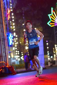 BIB: 40218
                            <button type="button" onclick="openModal(16789908)" class="btn btn-primary btn-sm float-right btn-popup" data-toggle="modal" data-target=".modal-high-quality">
                        <i class="fas fa-shopping-cart"></i> Add to Cart
                    </button>
                                            <button type="button" onclick="isThisMe(16789908, true)" class="btn btn-success btn-sm float-right btn-popup btn-isme hidden" data-toggle="tooltip" data-placement="bottom" title="นี่คือรูปของคุณใช่ไหม คลิกที่นี่เพื่อเอาเข้าอัลบั้ม">
                        <i class="fas fa-plus"></i> Add to album
                    </button>
                    <button type="button" onclick="isThisMe(16789908, false)" class="btn btn-warning btn-sm float-right btn-popup btn-isnotme hidden">
                        <i class="fas fa-ban"></i> Remove from album
                    </button>