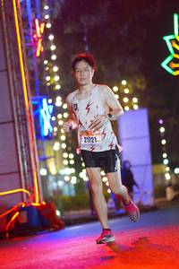 BIB: 21721
                            <button type="button" onclick="openModal(16790731)" class="btn btn-primary btn-sm float-right btn-popup" data-toggle="modal" data-target=".modal-high-quality">
                        <i class="fas fa-shopping-cart"></i> Add to Cart
                    </button>
                                            <button type="button" onclick="isThisMe(16790731, true)" class="btn btn-success btn-sm float-right btn-popup btn-isme hidden" data-toggle="tooltip" data-placement="bottom" title="นี่คือรูปของคุณใช่ไหม คลิกที่นี่เพื่อเอาเข้าอัลบั้ม">
                        <i class="fas fa-plus"></i> Add to album
                    </button>
                    <button type="button" onclick="isThisMe(16790731, false)" class="btn btn-warning btn-sm float-right btn-popup btn-isnotme hidden">
                        <i class="fas fa-ban"></i> Remove from album
                    </button>