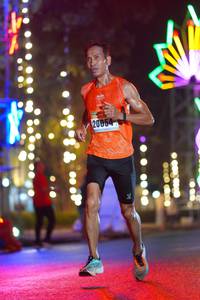 BIB: 20054
                            <button type="button" onclick="openModal(16784383)" class="btn btn-primary btn-sm float-right btn-popup" data-toggle="modal" data-target=".modal-high-quality">
                        <i class="fas fa-shopping-cart"></i> Add to Cart
                    </button>
                                            <button type="button" onclick="isThisMe(16784383, true)" class="btn btn-success btn-sm float-right btn-popup btn-isme hidden" data-toggle="tooltip" data-placement="bottom" title="นี่คือรูปของคุณใช่ไหม คลิกที่นี่เพื่อเอาเข้าอัลบั้ม">
                        <i class="fas fa-plus"></i> Add to album
                    </button>
                    <button type="button" onclick="isThisMe(16784383, false)" class="btn btn-warning btn-sm float-right btn-popup btn-isnotme hidden">
                        <i class="fas fa-ban"></i> Remove from album
                    </button>