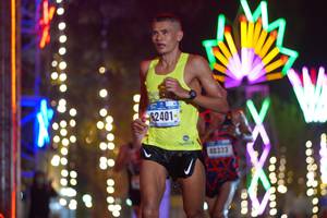 BIB: 12401, 40333
                            <button type="button" onclick="openModal(16779423)" class="btn btn-primary btn-sm float-right btn-popup" data-toggle="modal" data-target=".modal-high-quality">
                        <i class="fas fa-shopping-cart"></i> Add to Cart
                    </button>
                                            <button type="button" onclick="isThisMe(16779423, true)" class="btn btn-success btn-sm float-right btn-popup btn-isme hidden" data-toggle="tooltip" data-placement="bottom" title="นี่คือรูปของคุณใช่ไหม คลิกที่นี่เพื่อเอาเข้าอัลบั้ม">
                        <i class="fas fa-plus"></i> Add to album
                    </button>
                    <button type="button" onclick="isThisMe(16779423, false)" class="btn btn-warning btn-sm float-right btn-popup btn-isnotme hidden">
                        <i class="fas fa-ban"></i> Remove from album
                    </button>