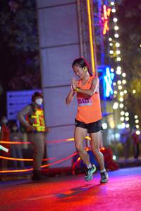 BIB: 25433
                            <button type="button" onclick="openModal(16787007)" class="btn btn-primary btn-sm float-right btn-popup" data-toggle="modal" data-target=".modal-high-quality">
                        <i class="fas fa-shopping-cart"></i> Add to Cart
                    </button>
                                            <button type="button" onclick="isThisMe(16787007, true)" class="btn btn-success btn-sm float-right btn-popup btn-isme hidden" data-toggle="tooltip" data-placement="bottom" title="นี่คือรูปของคุณใช่ไหม คลิกที่นี่เพื่อเอาเข้าอัลบั้ม">
                        <i class="fas fa-plus"></i> Add to album
                    </button>
                    <button type="button" onclick="isThisMe(16787007, false)" class="btn btn-warning btn-sm float-right btn-popup btn-isnotme hidden">
                        <i class="fas fa-ban"></i> Remove from album
                    </button>