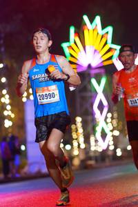 BIB: 214
                            <button type="button" onclick="openModal(16789564)" class="btn btn-primary btn-sm float-right btn-popup" data-toggle="modal" data-target=".modal-high-quality">
                        <i class="fas fa-shopping-cart"></i> Add to Cart
                    </button>
                                            <button type="button" onclick="isThisMe(16789564, true)" class="btn btn-success btn-sm float-right btn-popup btn-isme hidden" data-toggle="tooltip" data-placement="bottom" title="นี่คือรูปของคุณใช่ไหม คลิกที่นี่เพื่อเอาเข้าอัลบั้ม">
                        <i class="fas fa-plus"></i> Add to album
                    </button>
                    <button type="button" onclick="isThisMe(16789564, false)" class="btn btn-warning btn-sm float-right btn-popup btn-isnotme hidden">
                        <i class="fas fa-ban"></i> Remove from album
                    </button>