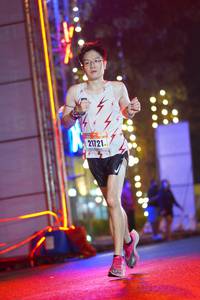 BIB: 21721
                            <button type="button" onclick="openModal(16790747)" class="btn btn-primary btn-sm float-right btn-popup" data-toggle="modal" data-target=".modal-high-quality">
                        <i class="fas fa-shopping-cart"></i> Add to Cart
                    </button>
                                            <button type="button" onclick="isThisMe(16790747, true)" class="btn btn-success btn-sm float-right btn-popup btn-isme hidden" data-toggle="tooltip" data-placement="bottom" title="นี่คือรูปของคุณใช่ไหม คลิกที่นี่เพื่อเอาเข้าอัลบั้ม">
                        <i class="fas fa-plus"></i> Add to album
                    </button>
                    <button type="button" onclick="isThisMe(16790747, false)" class="btn btn-warning btn-sm float-right btn-popup btn-isnotme hidden">
                        <i class="fas fa-ban"></i> Remove from album
                    </button>