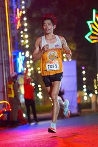 BIB: 2120
                            <button type="button" onclick="openModal(16784760)" class="btn btn-primary btn-sm float-right btn-popup" data-toggle="modal" data-target=".modal-high-quality">
                        <i class="fas fa-shopping-cart"></i> Add to Cart
                    </button>
                                            <button type="button" onclick="isThisMe(16784760, true)" class="btn btn-success btn-sm float-right btn-popup btn-isme hidden" data-toggle="tooltip" data-placement="bottom" title="นี่คือรูปของคุณใช่ไหม คลิกที่นี่เพื่อเอาเข้าอัลบั้ม">
                        <i class="fas fa-plus"></i> Add to album
                    </button>
                    <button type="button" onclick="isThisMe(16784760, false)" class="btn btn-warning btn-sm float-right btn-popup btn-isnotme hidden">
                        <i class="fas fa-ban"></i> Remove from album
                    </button>