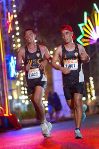 BIB: 21007, 21022
                            <button type="button" onclick="openModal(16790512)" class="btn btn-primary btn-sm float-right btn-popup" data-toggle="modal" data-target=".modal-high-quality">
                        <i class="fas fa-shopping-cart"></i> Add to Cart
                    </button>
                                            <button type="button" onclick="isThisMe(16790512, true)" class="btn btn-success btn-sm float-right btn-popup btn-isme hidden" data-toggle="tooltip" data-placement="bottom" title="นี่คือรูปของคุณใช่ไหม คลิกที่นี่เพื่อเอาเข้าอัลบั้ม">
                        <i class="fas fa-plus"></i> Add to album
                    </button>
                    <button type="button" onclick="isThisMe(16790512, false)" class="btn btn-warning btn-sm float-right btn-popup btn-isnotme hidden">
                        <i class="fas fa-ban"></i> Remove from album
                    </button>