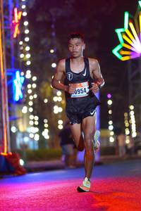 BIB: 0954
                            <button type="button" onclick="openModal(16783342)" class="btn btn-primary btn-sm float-right btn-popup" data-toggle="modal" data-target=".modal-high-quality">
                        <i class="fas fa-shopping-cart"></i> Add to Cart
                    </button>
                                            <button type="button" onclick="isThisMe(16783342, true)" class="btn btn-success btn-sm float-right btn-popup btn-isme hidden" data-toggle="tooltip" data-placement="bottom" title="นี่คือรูปของคุณใช่ไหม คลิกที่นี่เพื่อเอาเข้าอัลบั้ม">
                        <i class="fas fa-plus"></i> Add to album
                    </button>
                    <button type="button" onclick="isThisMe(16783342, false)" class="btn btn-warning btn-sm float-right btn-popup btn-isnotme hidden">
                        <i class="fas fa-ban"></i> Remove from album
                    </button>