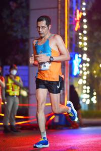 BIB: 716
                            <button type="button" onclick="openModal(16780356)" class="btn btn-primary btn-sm float-right btn-popup" data-toggle="modal" data-target=".modal-high-quality">
                        <i class="fas fa-shopping-cart"></i> Add to Cart
                    </button>
                                            <button type="button" onclick="isThisMe(16780356, true)" class="btn btn-success btn-sm float-right btn-popup btn-isme hidden" data-toggle="tooltip" data-placement="bottom" title="นี่คือรูปของคุณใช่ไหม คลิกที่นี่เพื่อเอาเข้าอัลบั้ม">
                        <i class="fas fa-plus"></i> Add to album
                    </button>
                    <button type="button" onclick="isThisMe(16780356, false)" class="btn btn-warning btn-sm float-right btn-popup btn-isnotme hidden">
                        <i class="fas fa-ban"></i> Remove from album
                    </button>